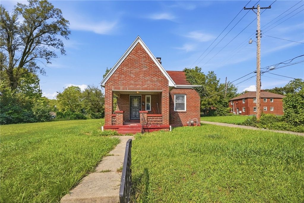 945 Vernon Drive, Dayton, OH 45402