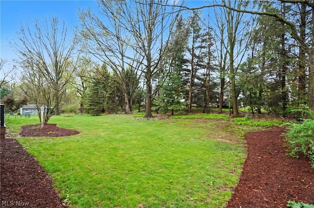 1210 Janet Avenue NW, North Canton, OH 44720