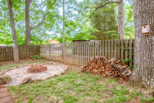 351 Eastwood Drive, Lincolnton, NC 28092