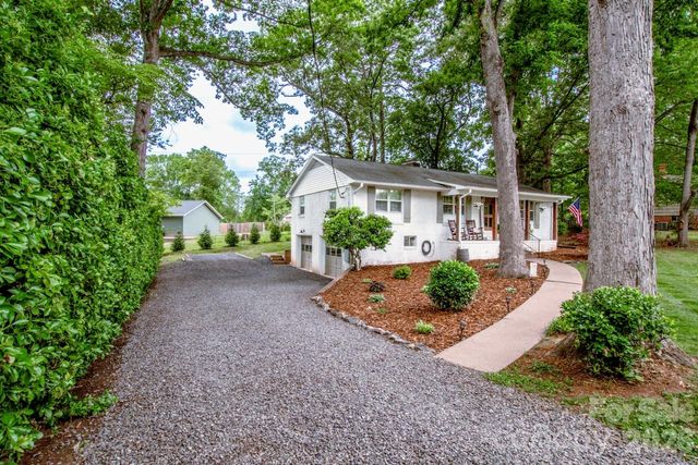 351 Eastwood Drive, Lincolnton, NC 28092