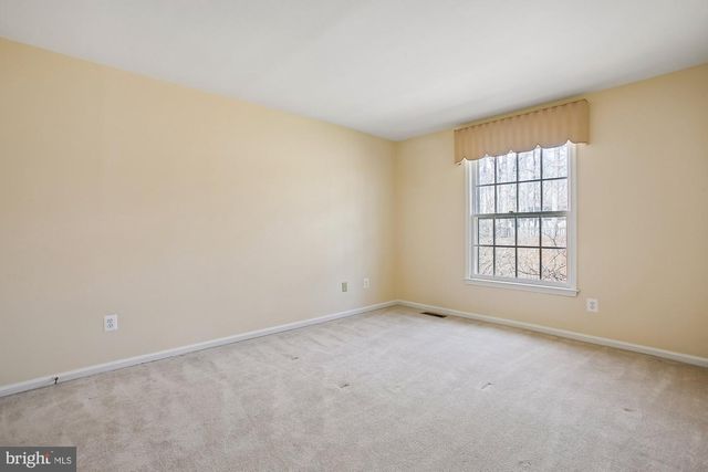 6604 TINA LN, Mclean, VA 22101