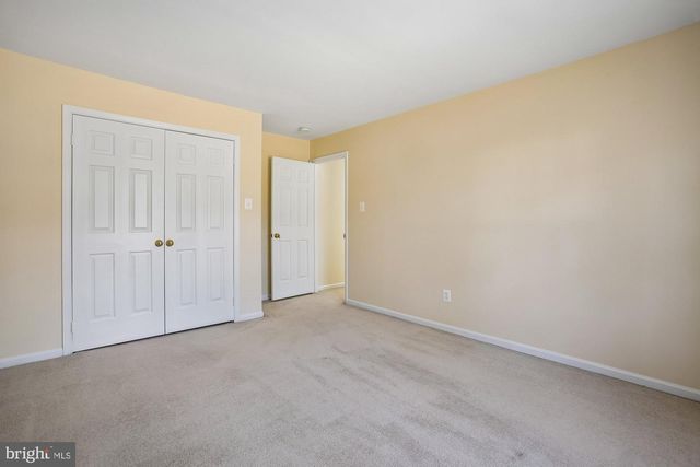 6604 TINA LN, Mclean, VA 22101