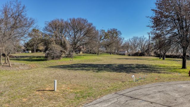 9705 Ravenna Court, Granbury, TX 76049
