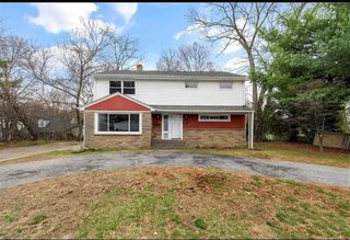 75 hobson Avenue, North Providence, RI 02911