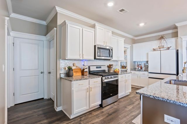 6006 Beadlow Street, Aiken, SC 29801