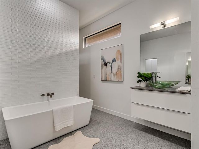 7600 NW 135th Street, Oklahoma City, OK 73142