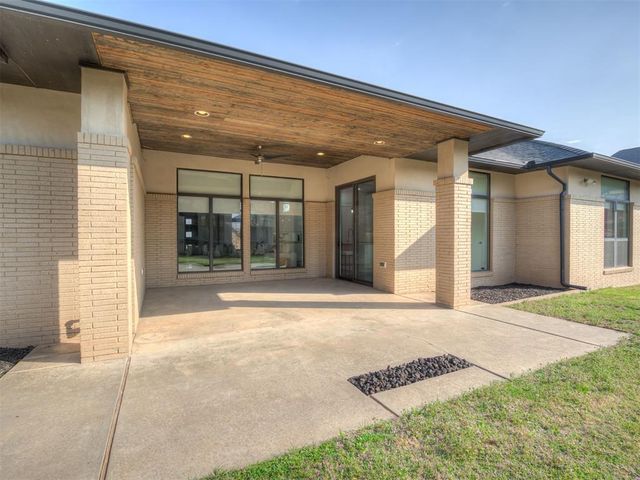 7600 NW 135th Street, Oklahoma City, OK 73142