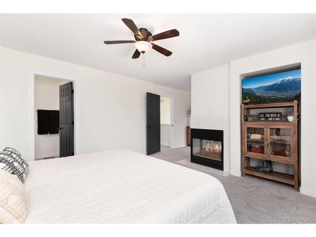 9672 Silverberry Cir, Littleton, CO 80129
