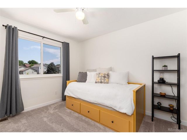 9672 Silverberry Cir, Littleton, CO 80129