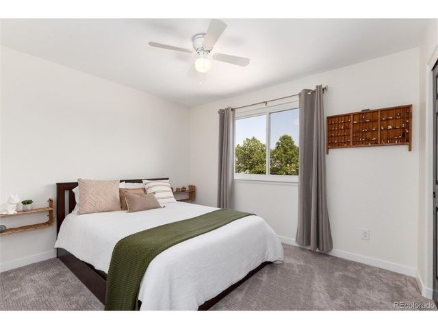 9672 Silverberry Cir, Littleton, CO 80129