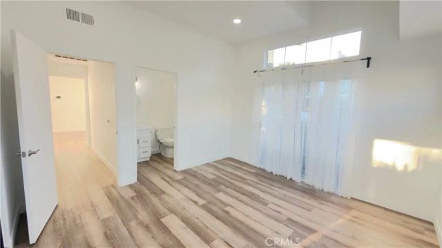 1026 N Croft 101, Los Angeles, CA 90069