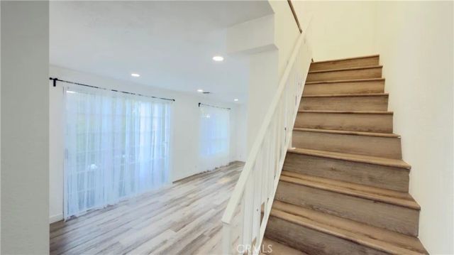 1026 N Croft 101, Los Angeles, CA 90069
