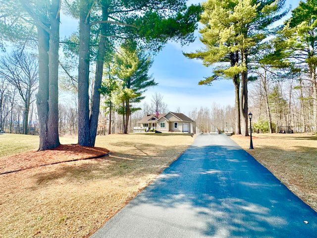 59 Winding Brook Road, Peru, NY 12972