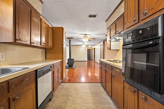 3829 FM 3001, Jefferson, TX 75657