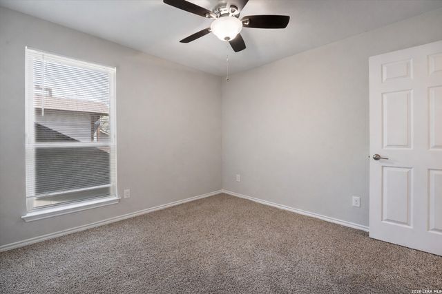 9391 Valley Gate, San Antonio, TX 78250