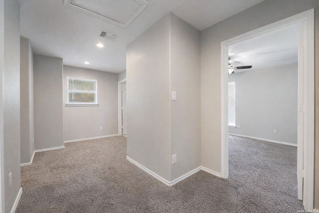 9391 Valley Gate, San Antonio, TX 78250