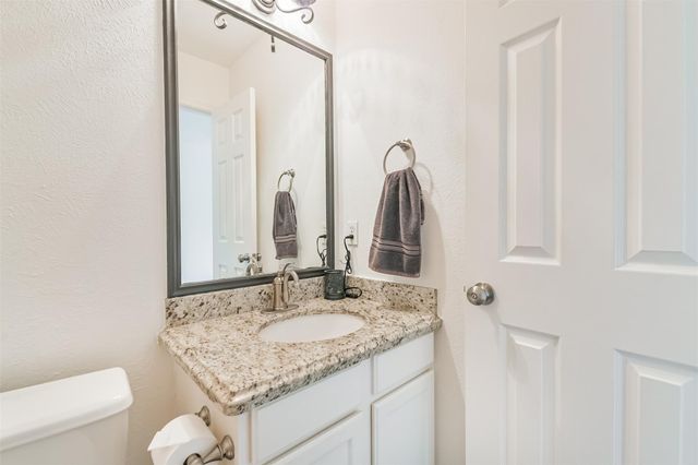 5011 Shady Maple Drive, Kingwood, TX 77339