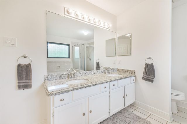 5011 Shady Maple Drive, Kingwood, TX 77339