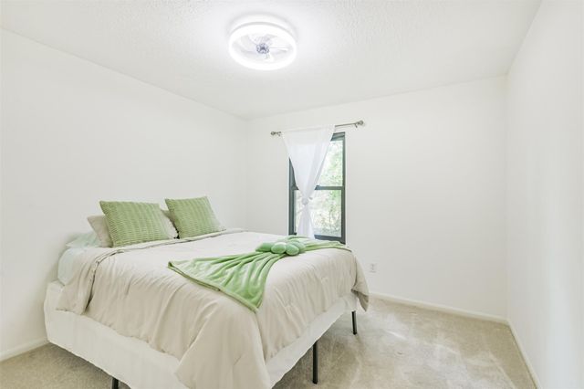 5011 Shady Maple Drive, Kingwood, TX 77339