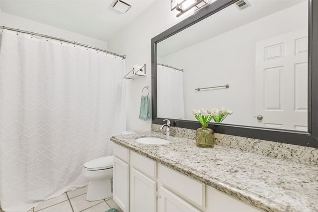 5011 Shady Maple Drive, Kingwood, TX 77339