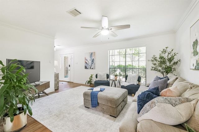 5011 Shady Maple Drive, Kingwood, TX 77339