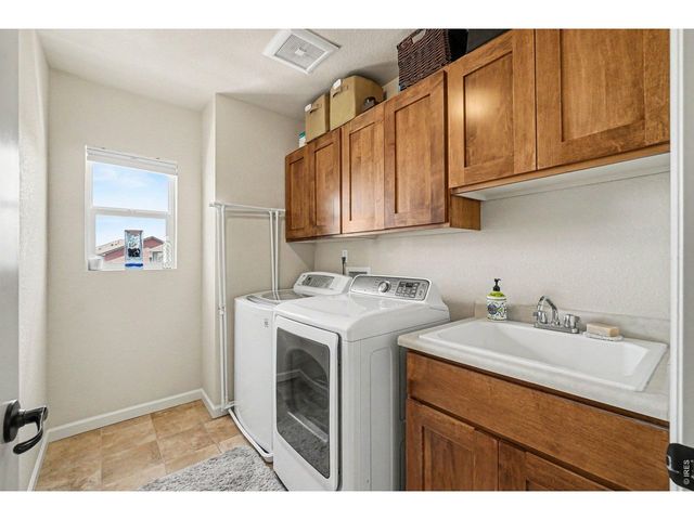 1124 Wagon Bend Rd, Berthoud, CO 80513