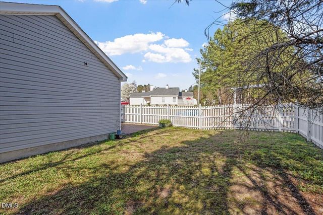 5212 Marthonna Way, Raleigh, NC 27616