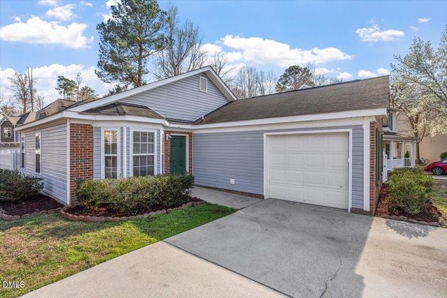 5212 Marthonna Way, Raleigh, NC 27616