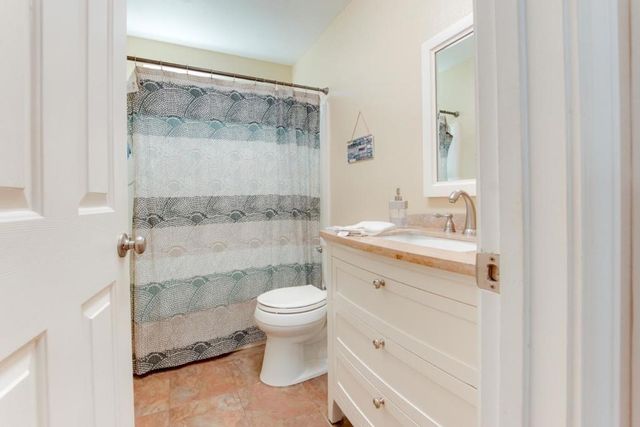 1035 C Street, Hollister, CA 95023