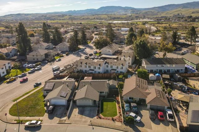 1035 C Street, Hollister, CA 95023