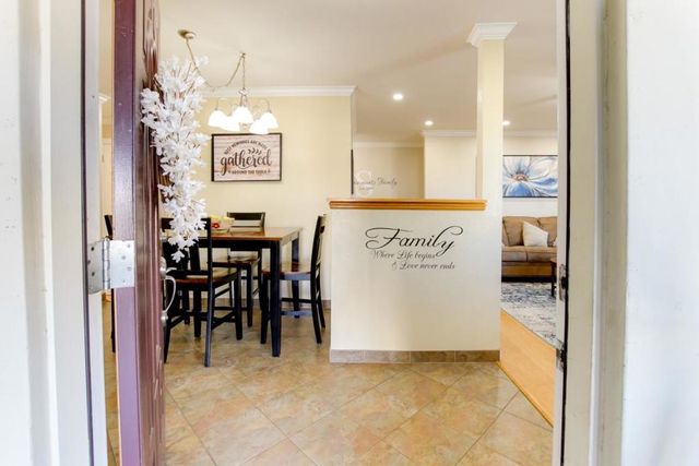 1035 C Street, Hollister, CA 95023