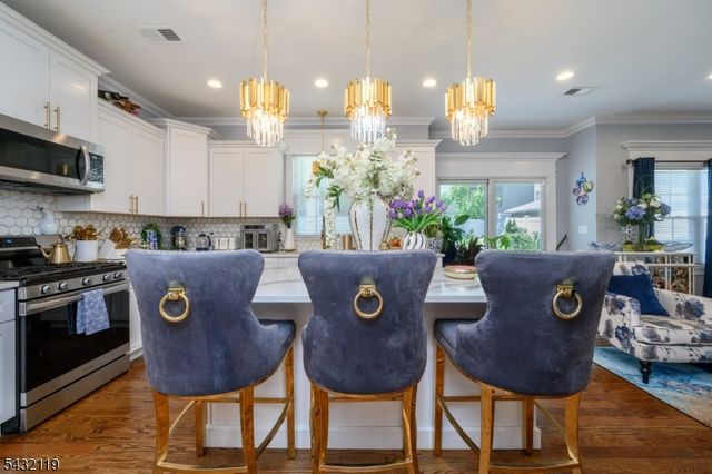 1019 Bishop Evans Way, Linden City, NJ 07036
