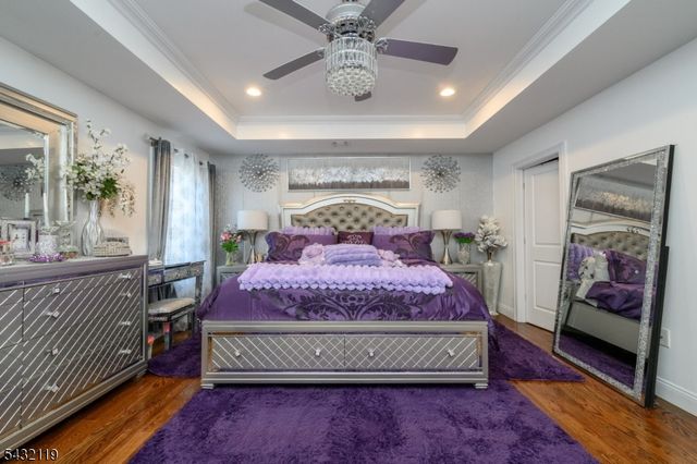 1019 Bishop Evans Way, Linden City, NJ 07036