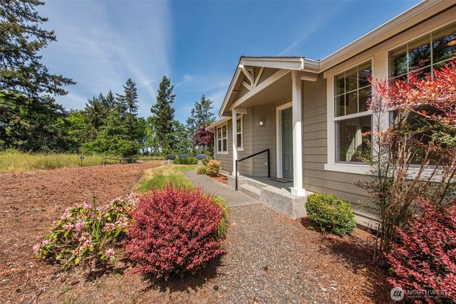 231 Snapdragon Lane, Sequim, WA 98382