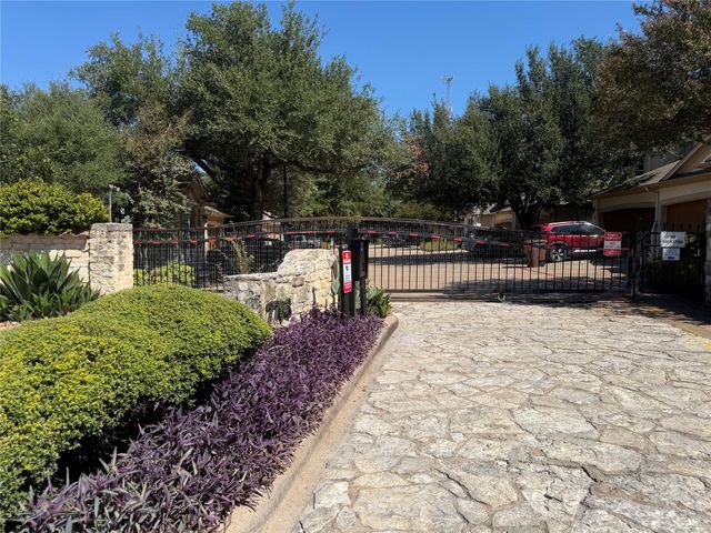 7708 San Felipe BLVD 4, Austin, TX 78729