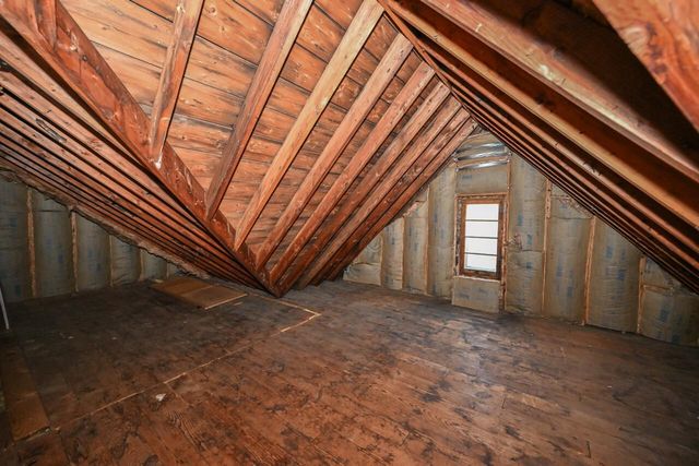 209 N 70th STREET, Milwaukee, WI 53213