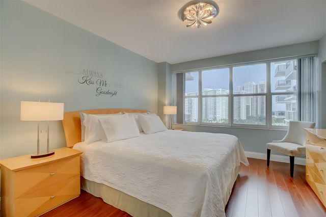 3300 NE 36th St 1011, Fort Lauderdale, FL 33308