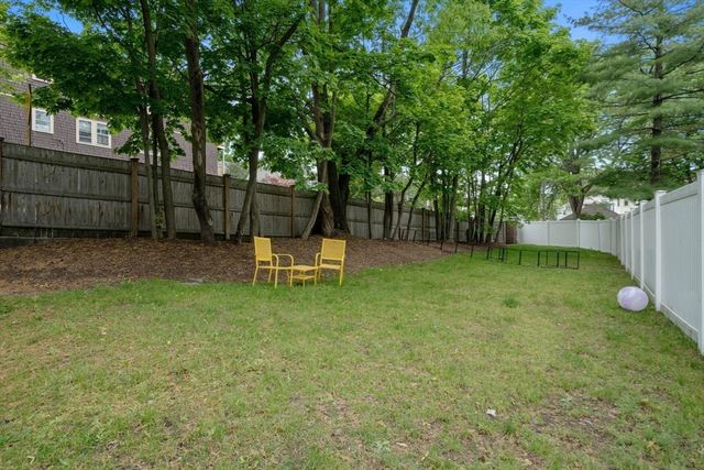 224 Florence Street 3, Boston, MA 02131