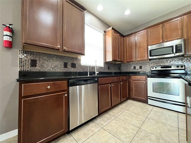 724 PARKER DEN DRIVE, Ruskin, FL 33570