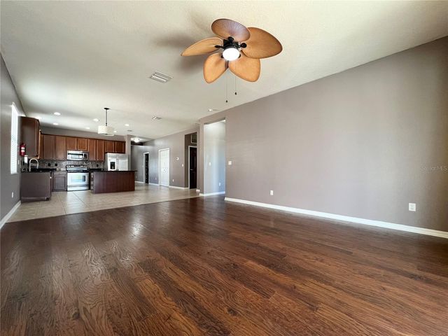 724 PARKER DEN DRIVE, Ruskin, FL 33570