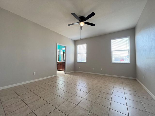 724 PARKER DEN DRIVE, Ruskin, FL 33570