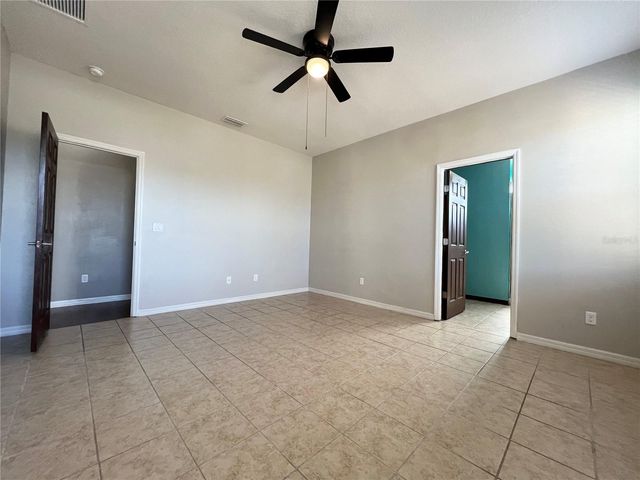 724 PARKER DEN DRIVE, Ruskin, FL 33570