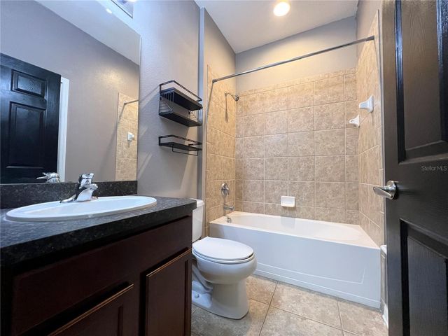 724 PARKER DEN DRIVE, Ruskin, FL 33570