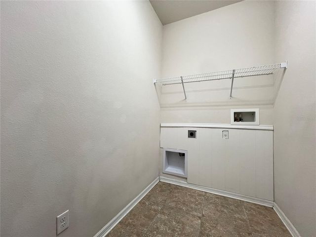 724 PARKER DEN DRIVE, Ruskin, FL 33570