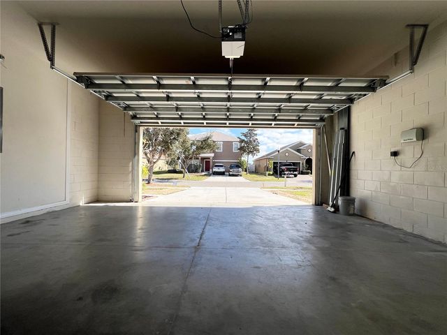 724 PARKER DEN DRIVE, Ruskin, FL 33570