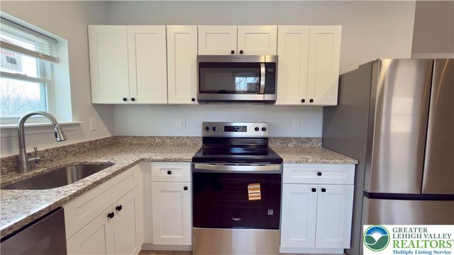 403 Walnut Street A, Bath Boro, PA 18014