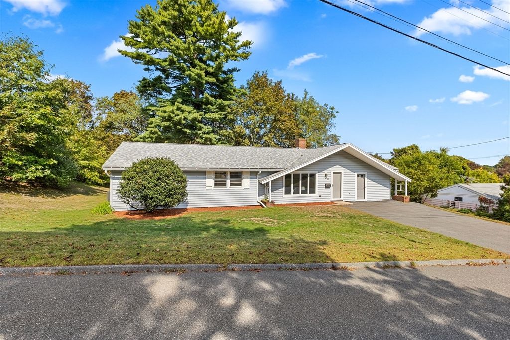 20 Bow Street Court, Stoneham, MA 02180