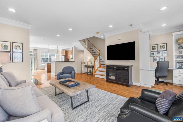 506 TULIP TREE CT, Charlottesville, VA 22903