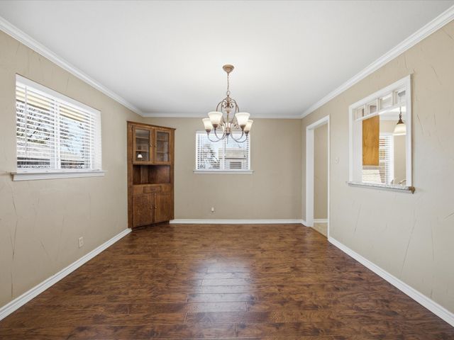 309 Highland Drive, Ennis, TX 75119