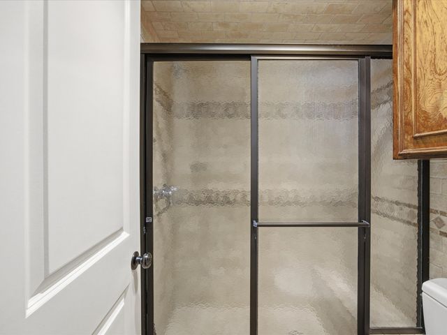 309 Highland Drive, Ennis, TX 75119